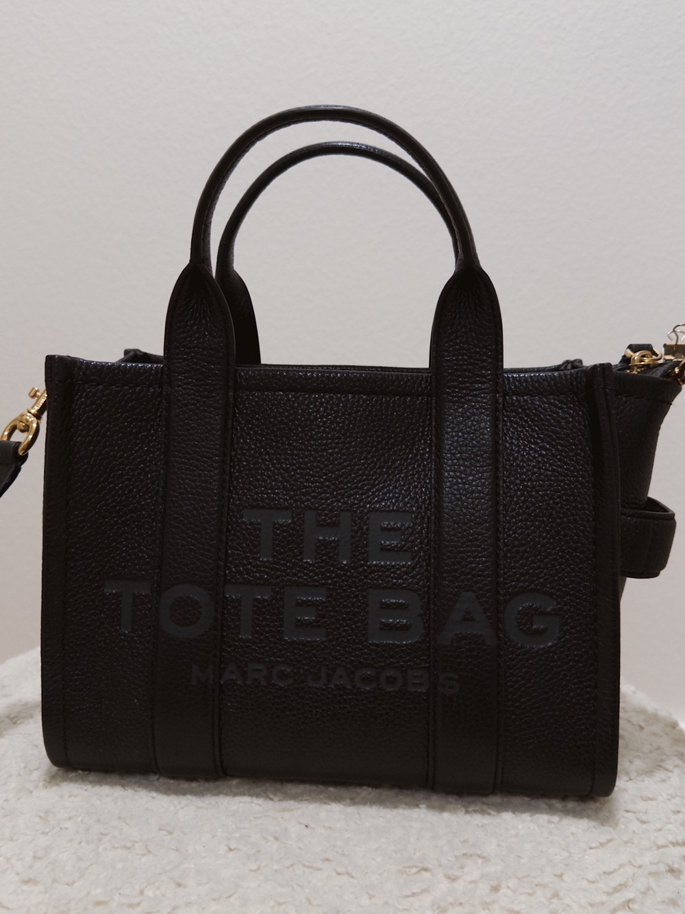 Marc Jacobs Black Leather 'The Tote Bag' Top-Handle Crossbody - Picture 2 of 6